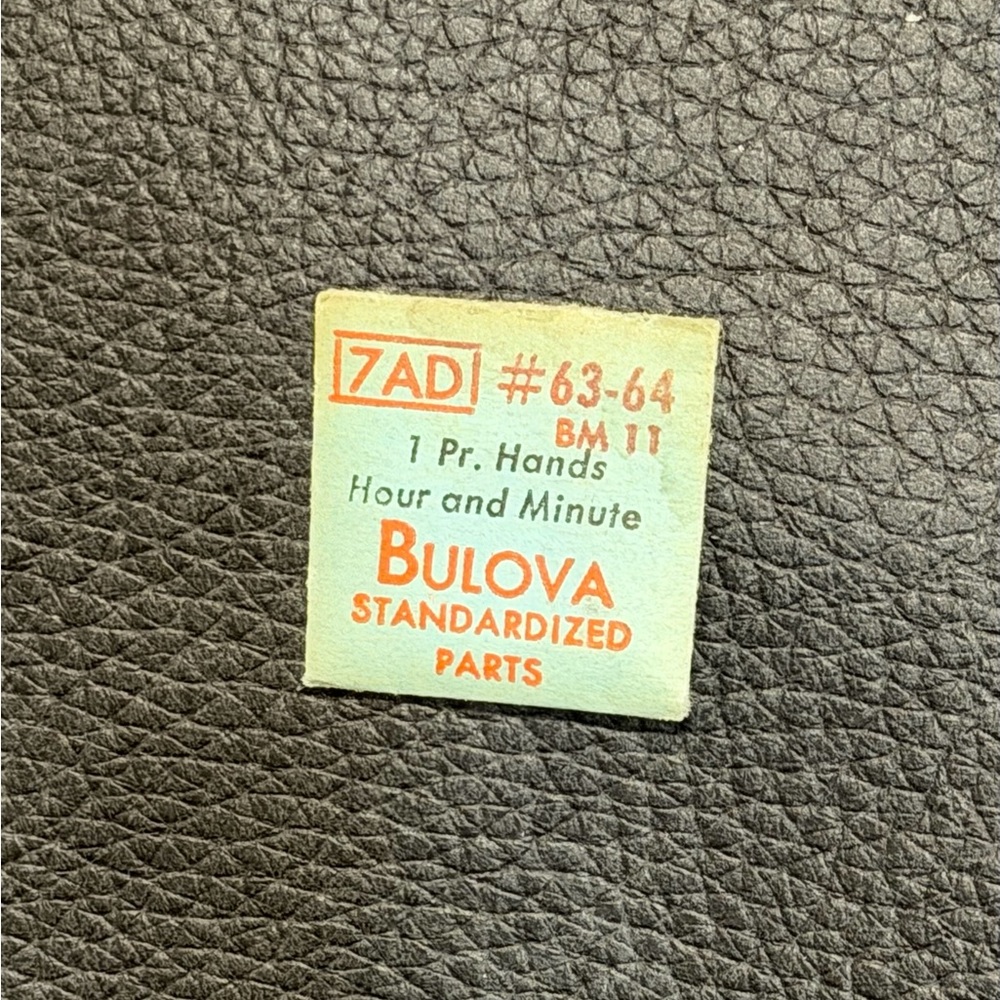 NOS Authentic BULOVA Standardized Watch Part. 7 AD 63-64 BM11 hands hour and min